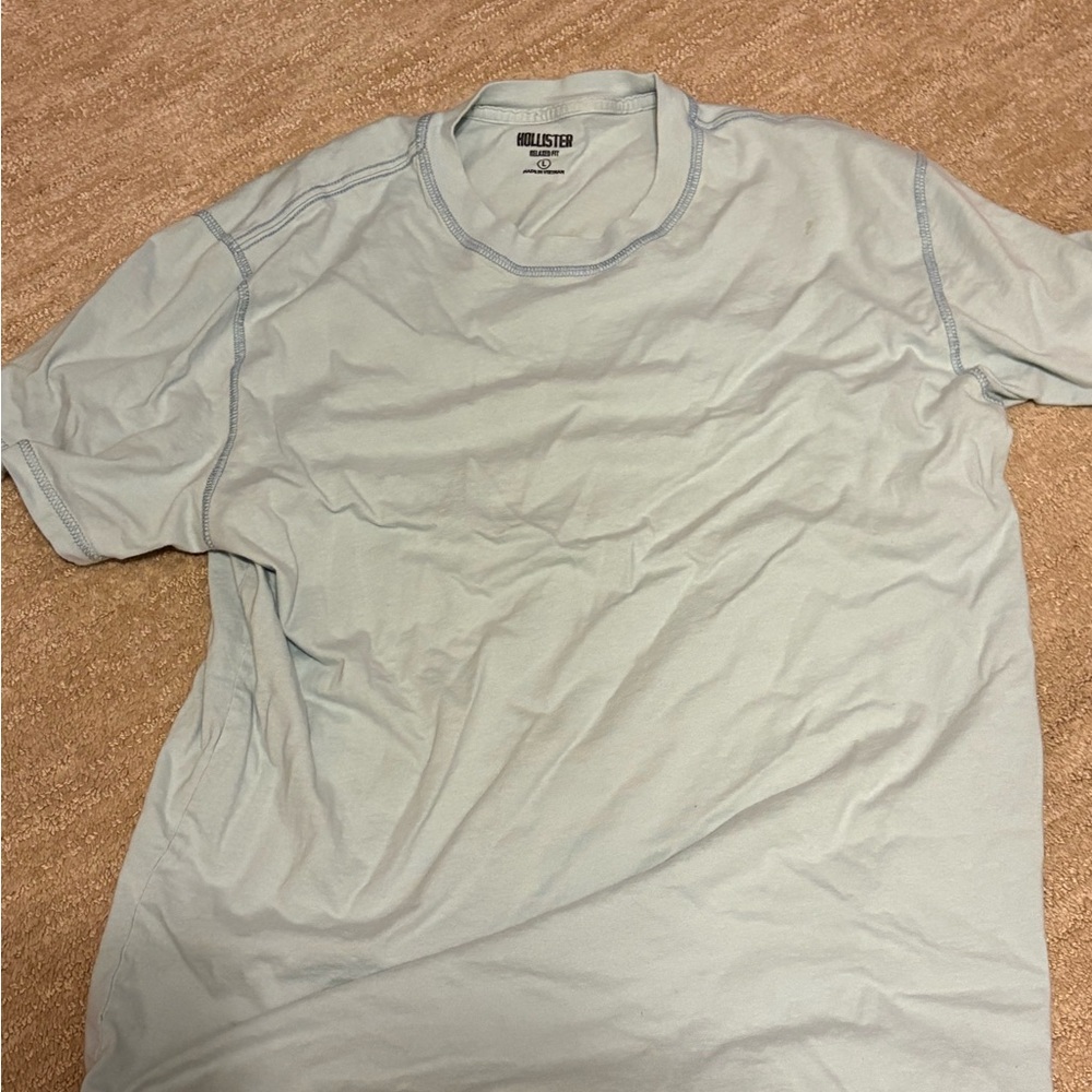 Hollister Men's Soft Blue Short Sleeve Tee